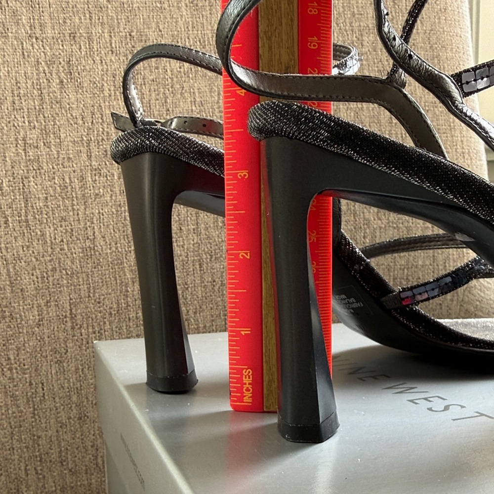 Vintage Nine West Strappy Heels Square Sequin Gun Metal Pewter Gray Black Sz 7 - Picture 12 of 17